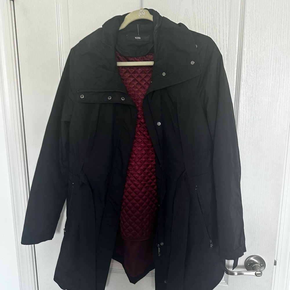 Tumi rain coat - removable interior